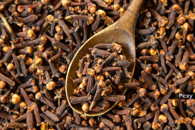 Cloves